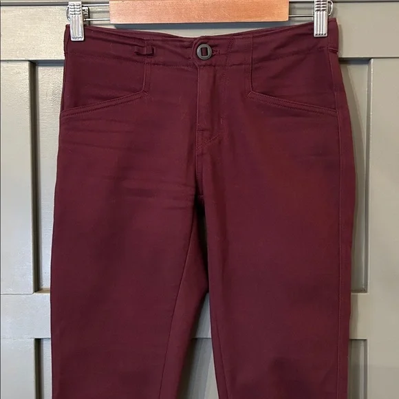 Patagonia Escala Rock Pants Dark Current Outdoor Climbing Hiking Cotton Size 0 - Picture 4 of 8